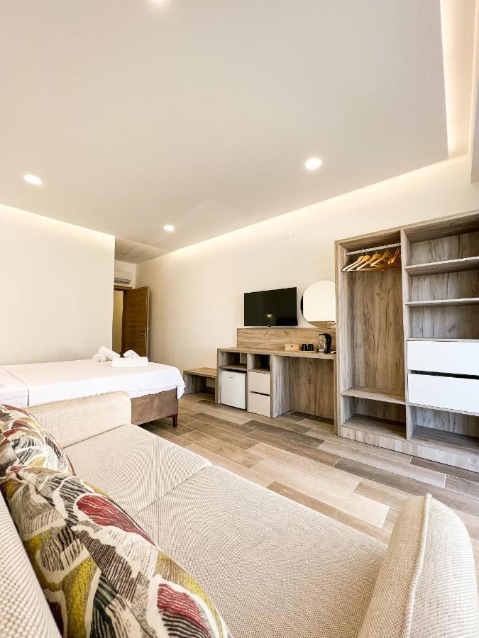 Square Residence 乌尔齐尼 外观 照片
