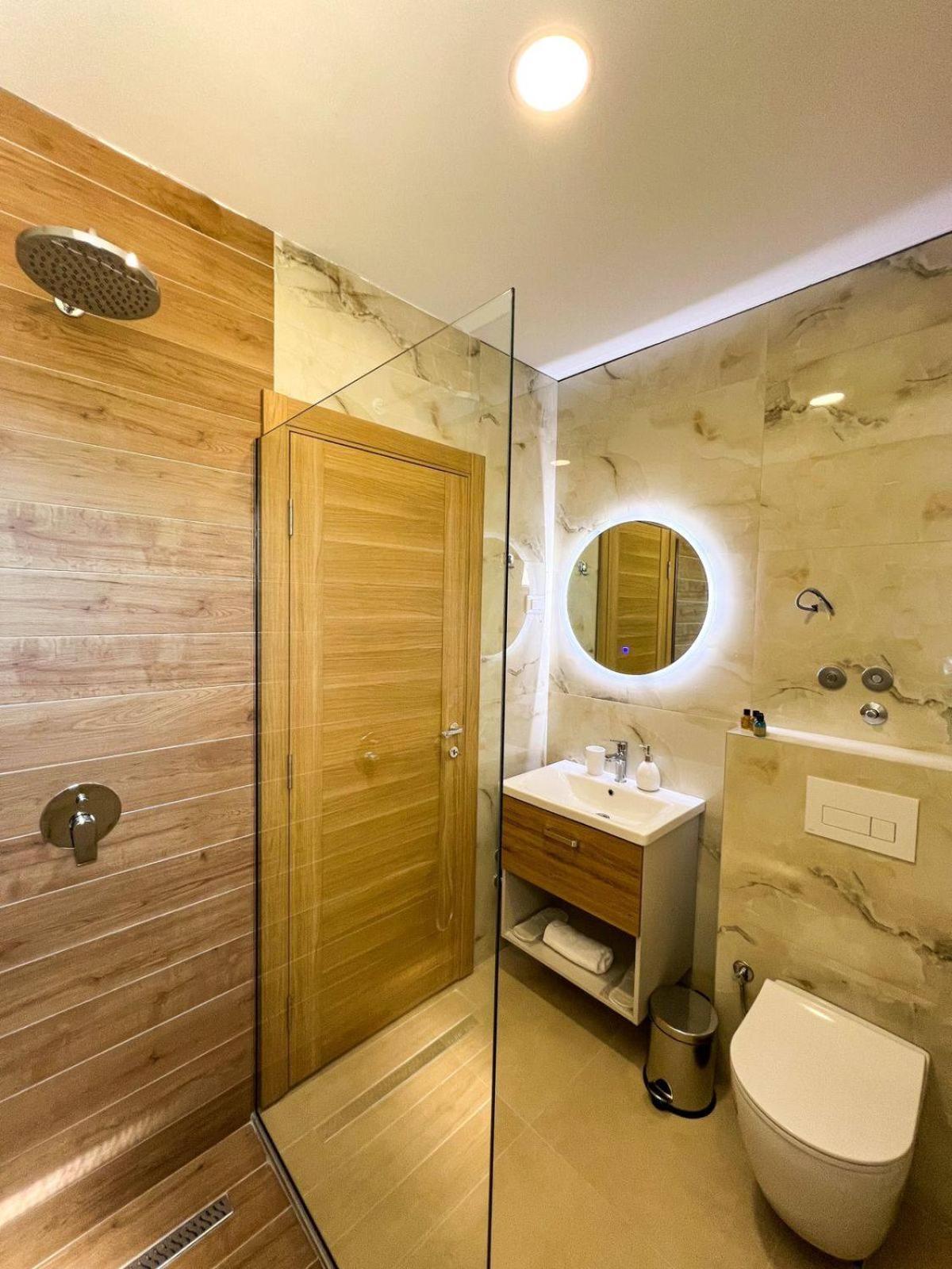 Square Residence 乌尔齐尼 外观 照片
