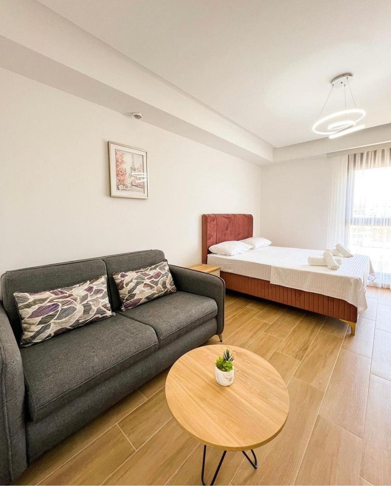 Square Residence 乌尔齐尼 外观 照片